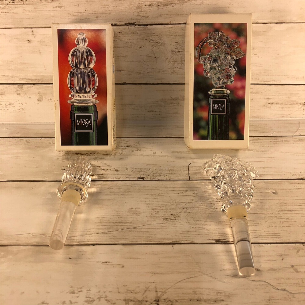 Mikasa Crystal Wine Bottle Stoppers Monterey & Fruit Collection Grapes Set of‎ 2